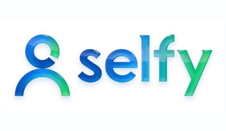 Logo Selfy grande