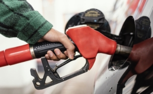 Bonus benzina da 200 euro non concorre al reddito