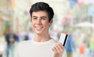 Come aprire conto corrente per minorenni
