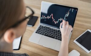 Comprare azioni significato