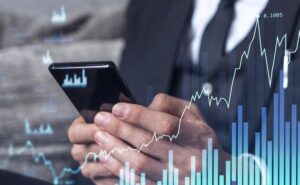 Azioni STM previsioni