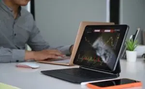 Broker online