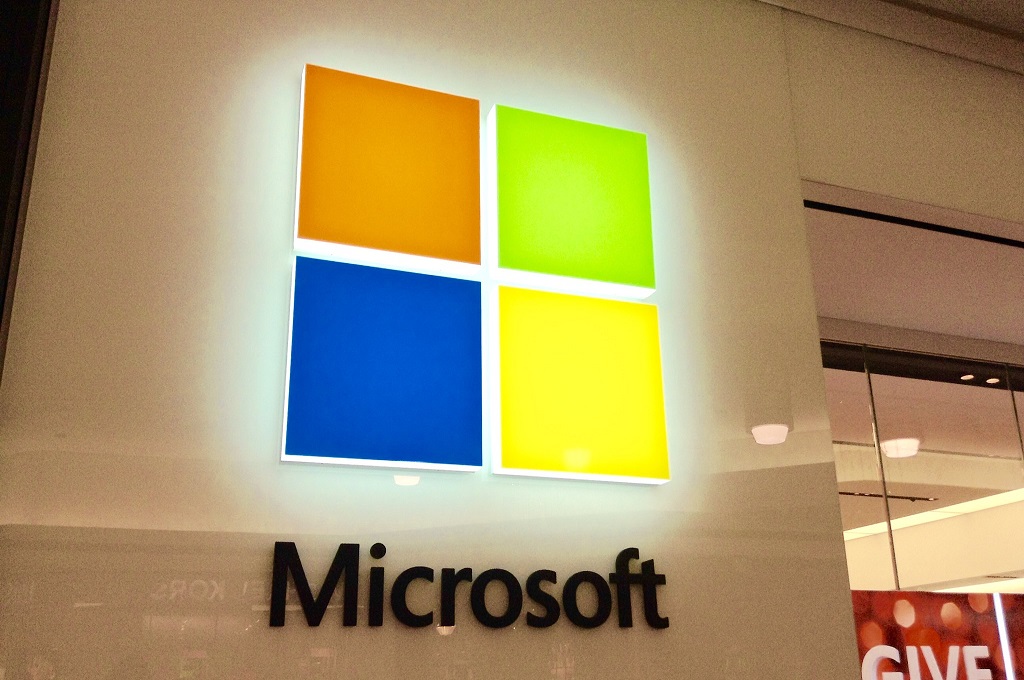 Cade un ostacolo all'acquisizione di Activision da parte di Microsoft -  Benzinga Italia