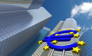 bce alza tassi di interesse