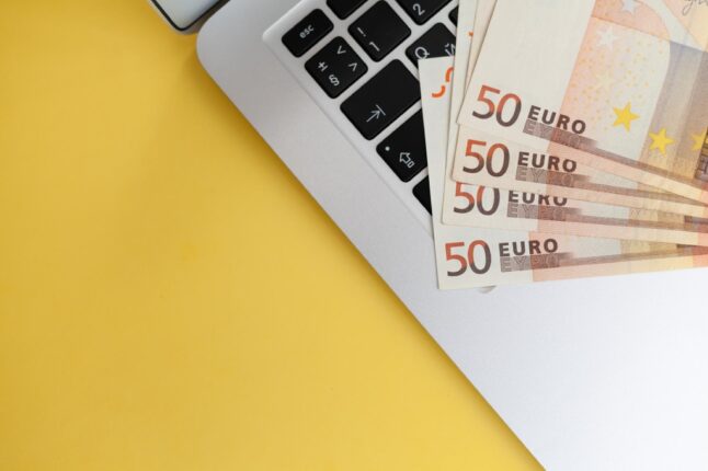 Come guadagnare online nel 2025: 40 idee per fare soldi lavorando da casa