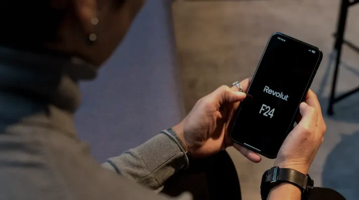 revolut f24 i24